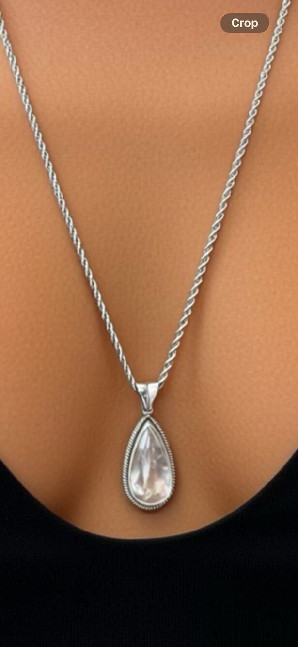 Vintage Silver Tone Teardrop Crystal Pendant Necklace 24 Inch